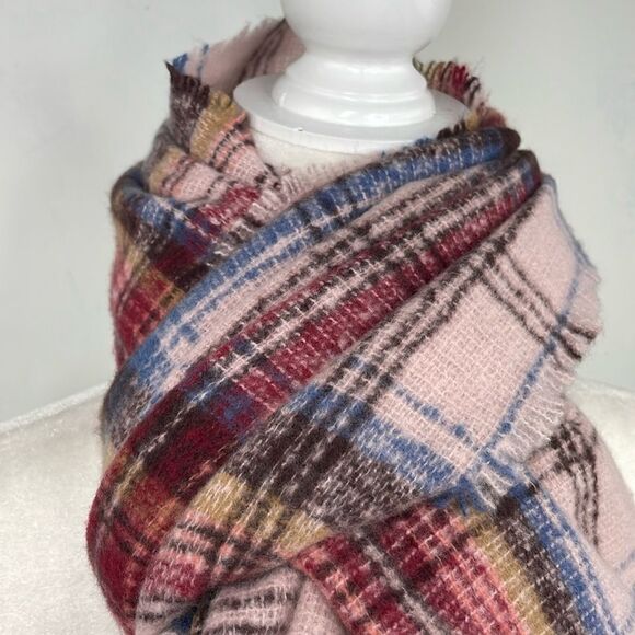 Old Navy Plaid Colorful warm soft large scarf - Picture 4 of 7